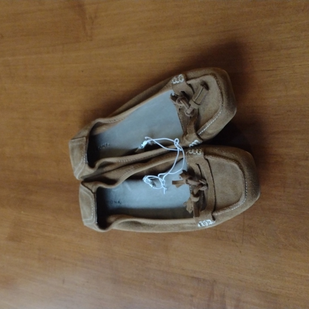 Women's Moccasins